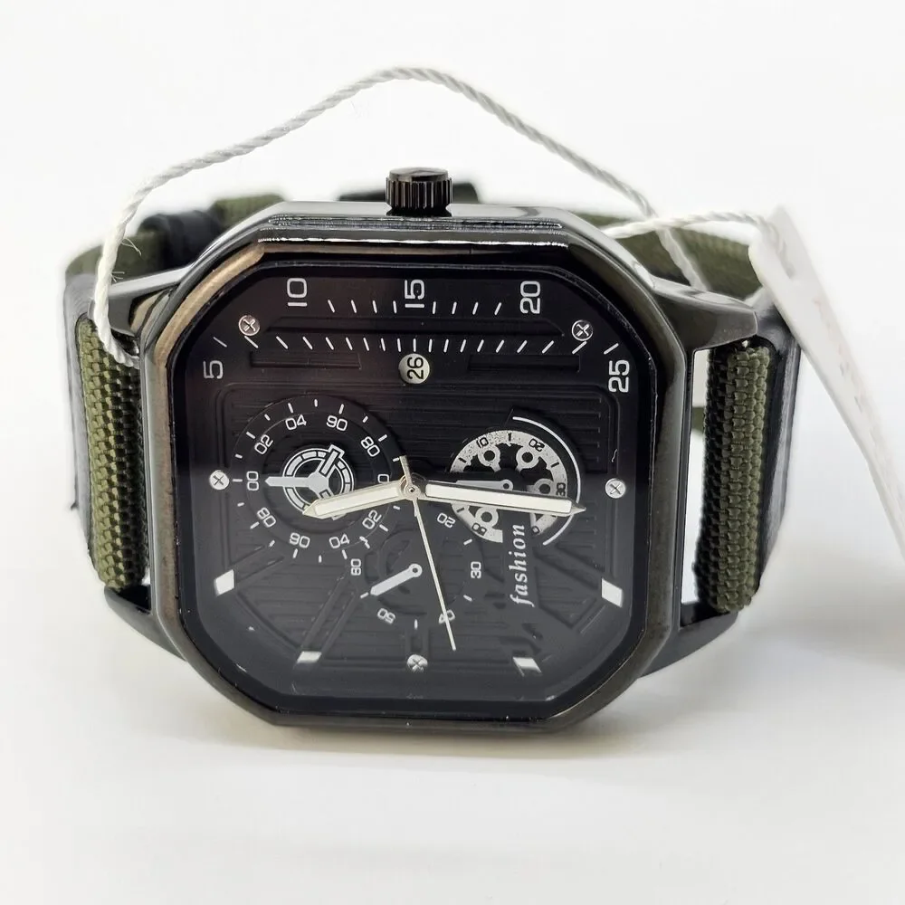 Men's‎ Watch 42MM Case Black Dial Date Indicator Army Green Black Canvas Bands